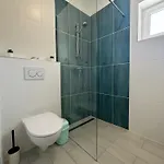 Sl *